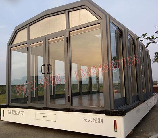 陽(yáng)光房車(chē)底盤(pán)車(chē),高檔移動(dòng)式陽(yáng)光房拖車(chē)底盤(pán)