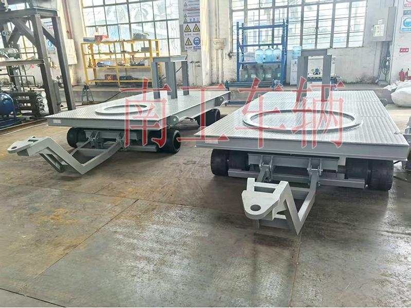5噸牽引平板拖車(chē) 帶上裝架工具拖車(chē)