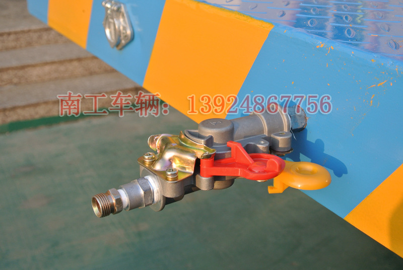 汽車接口 汽車接口