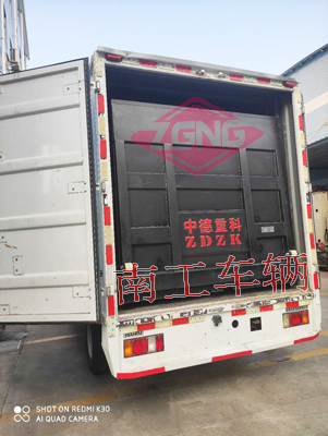 1675732570736942.jpg 隱藏式液壓升降汽車尾板4I.jpg