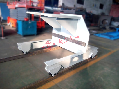 1676519161264843.jpg 3噸無(wú)動(dòng)力手推軌道拖車2I.jpg