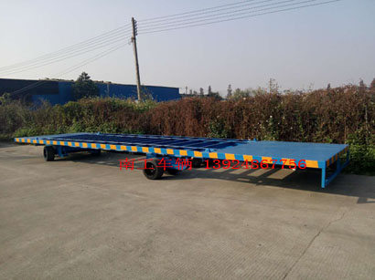 1677205129733301.jpg 15噸集裝箱平板拖車3I.jpg