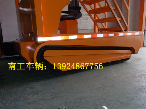 1677810842393455.jpg 移動(dòng)升降平臺(tái) (2).jpg