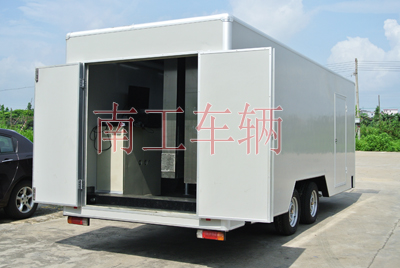 1682738194969068.jpg 大型戶外廂式LED廣告拖車 折疊屏廣告拖車3I.jpg