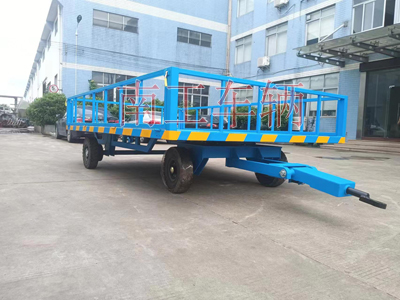 1688371482499135.jpg 5噸護(hù)欄牽引平板拖車4I.jpg