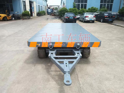 1689648409644526.jpg 25噸重型工業(yè)平板拖車全掛式牽引拖車底盤帶牽引環(huán)4I.jpg