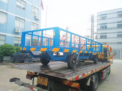 1691634356758540.jpg 2噸護(hù)欄型平板拖車 工業(yè)全掛車2I.jpg