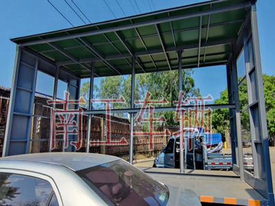 1698648547938396.jpg 鐵板雨棚平板拖車4I.jpg