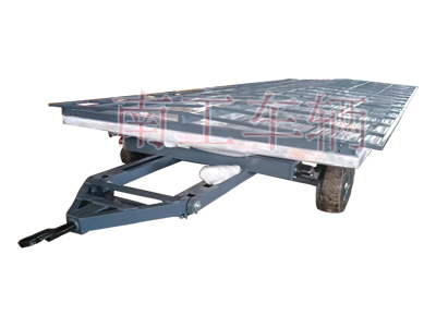 1698648595514519.jpg 鐵板雨棚平板拖車I.jpg