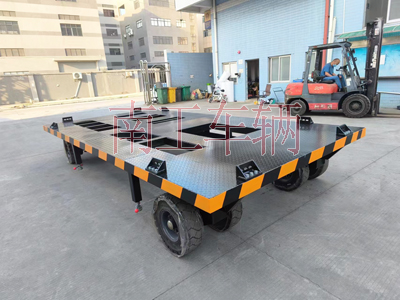 1706233547646674.jpg 10噸預制方艙平板拖車 拖車底盤2I.jpg