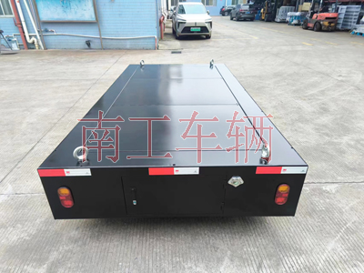 1716436077933182.jpg 3噸電動(dòng)手動(dòng)兩用平板拖車(chē)3I.jpg