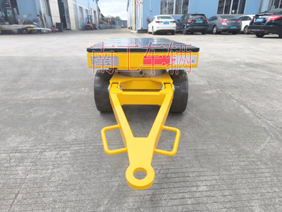 1722233047258197.jpg 2噸小型平板拖車(chē)帶膠墊4I.jpg