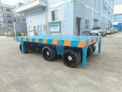 1727486390162836.jpg 40噸重型平板拖車 無(wú)動(dòng)力牽引全掛工具拖車4I.jpg