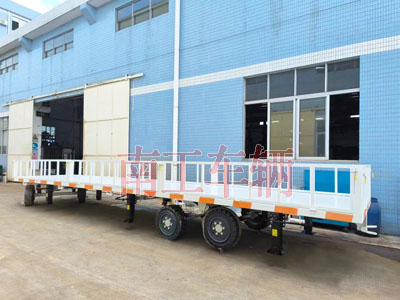 1729644023215554.jpg 3噸護欄型平板拖車 白色4I.jpg