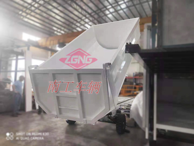 1750644897397822.jpg 自卸車4I.jpg