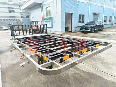 1759895216819099.jpg 4噸小護欄帶不銹鋼掛件牽引平板拖車2I.jpg